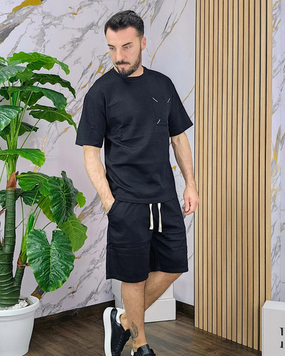 Conjunto Desportivo de Duas Peças em Tecido Respirável com um Ajuste Confortável para Homen