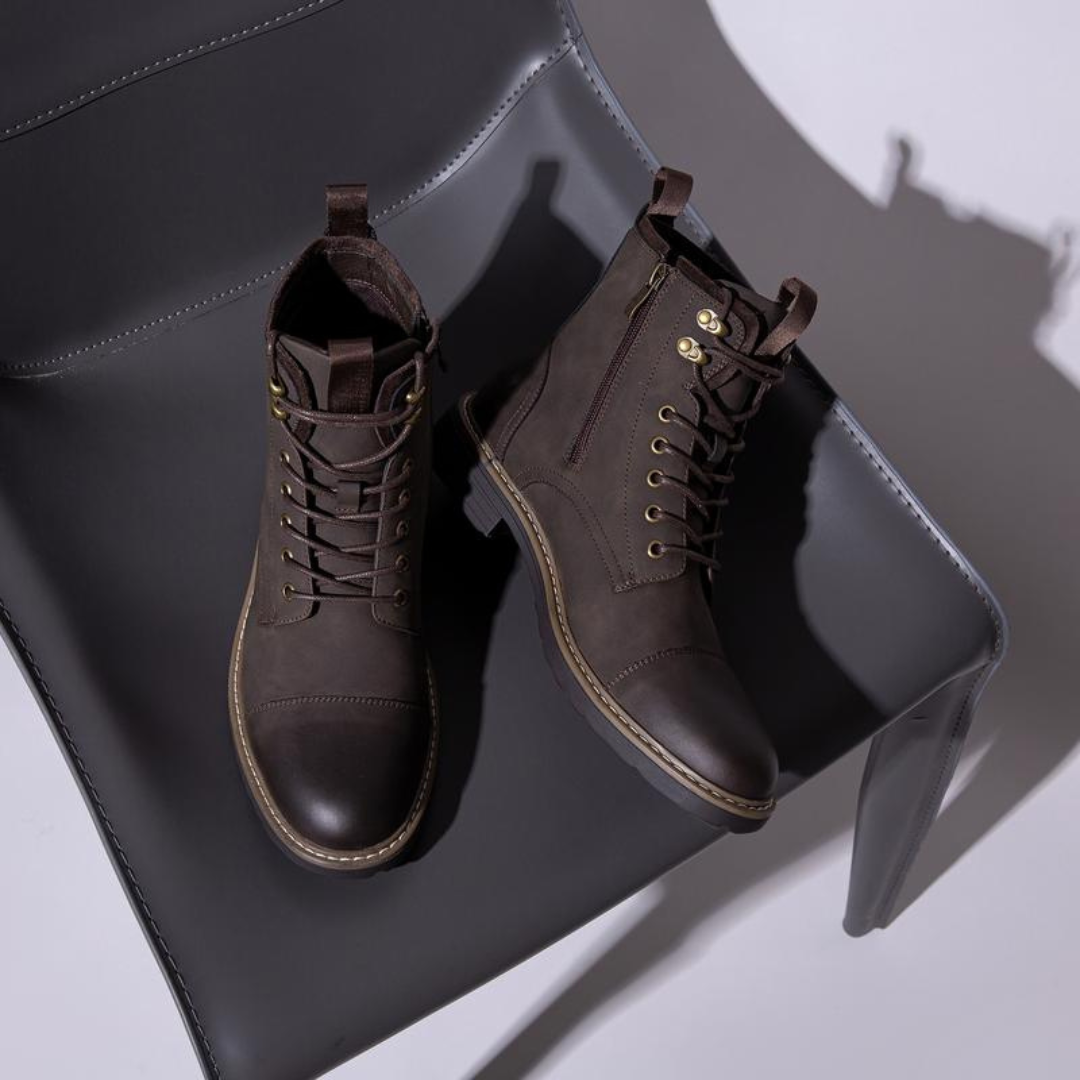 Botas de Couro com Sola Antiderrapante para Homem