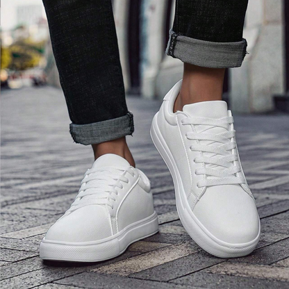 Sapatilhas Planas Brancas com Atacadores para Homem