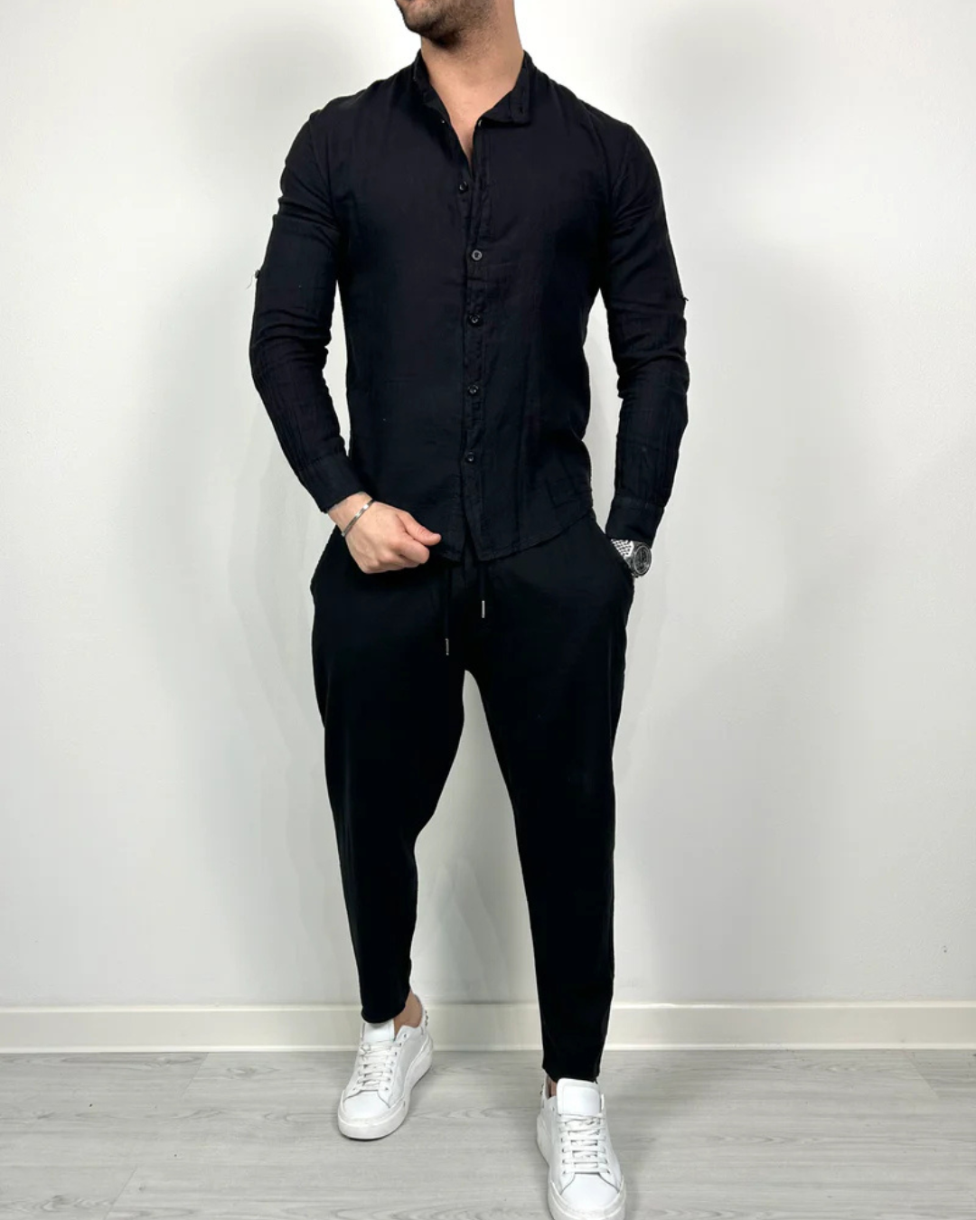 Conjunto de linho para homem com camisa de gola mao e calças jogger