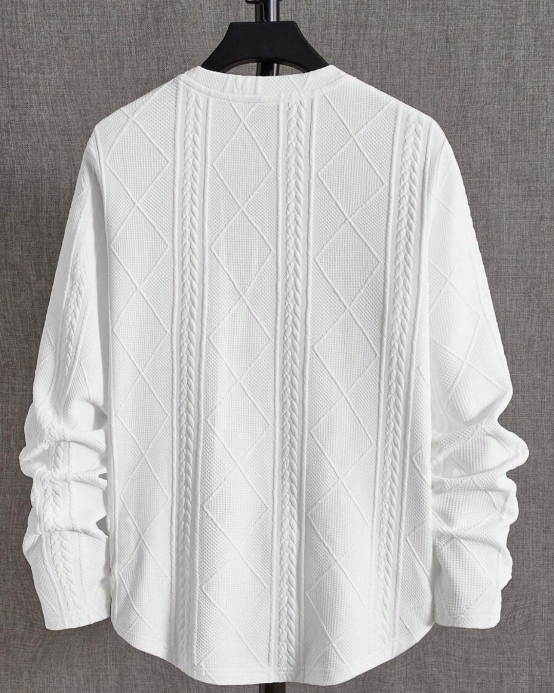 Suéter de manga comprida e gola redonda para homem