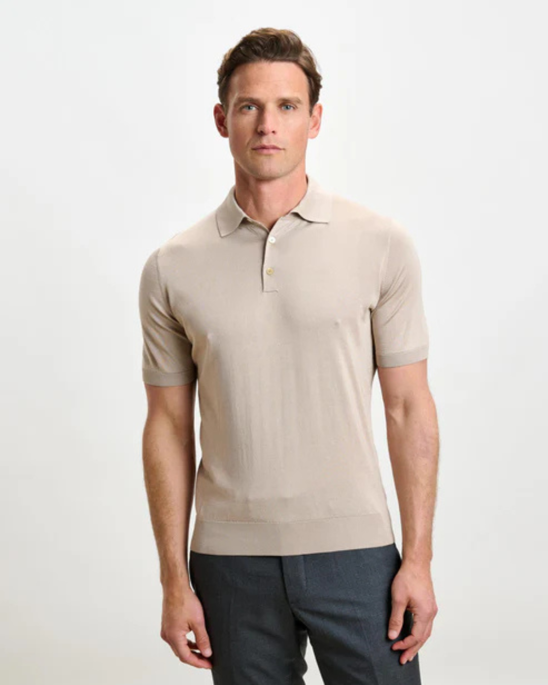 Camisa pólo com mangas curtas elásticas