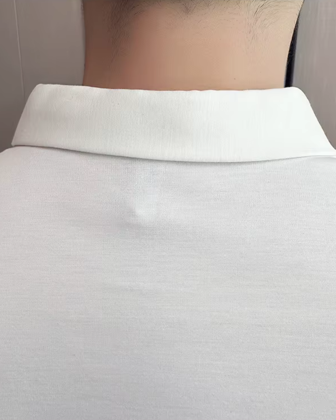 Pólo para Homem com Elevada Elasticidade, Leve, Macio e Resistente aos Vincos em Cor Sólida