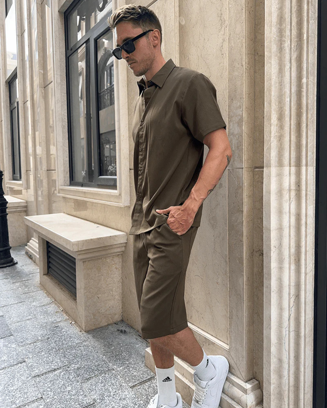 Conjunto de duas peças em tecido respirável para homem