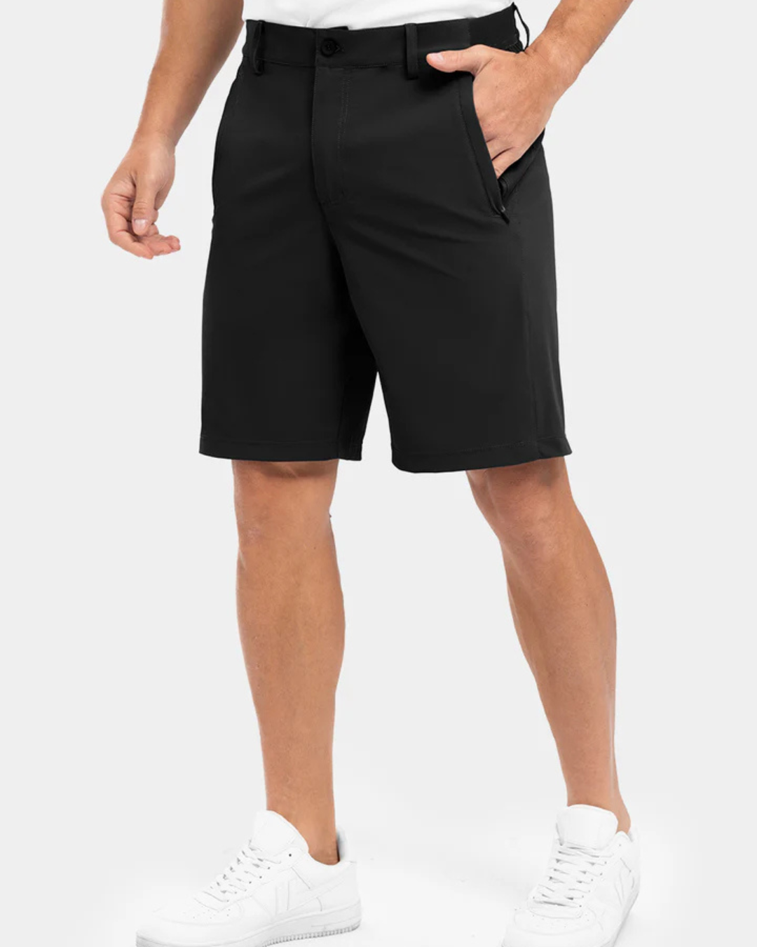 Calções em tecido respirável e elástico para homem