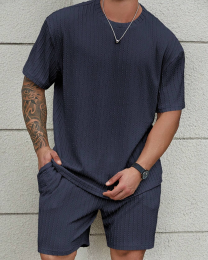 Conjunto casual de camisola de manga curta e calções para homem
